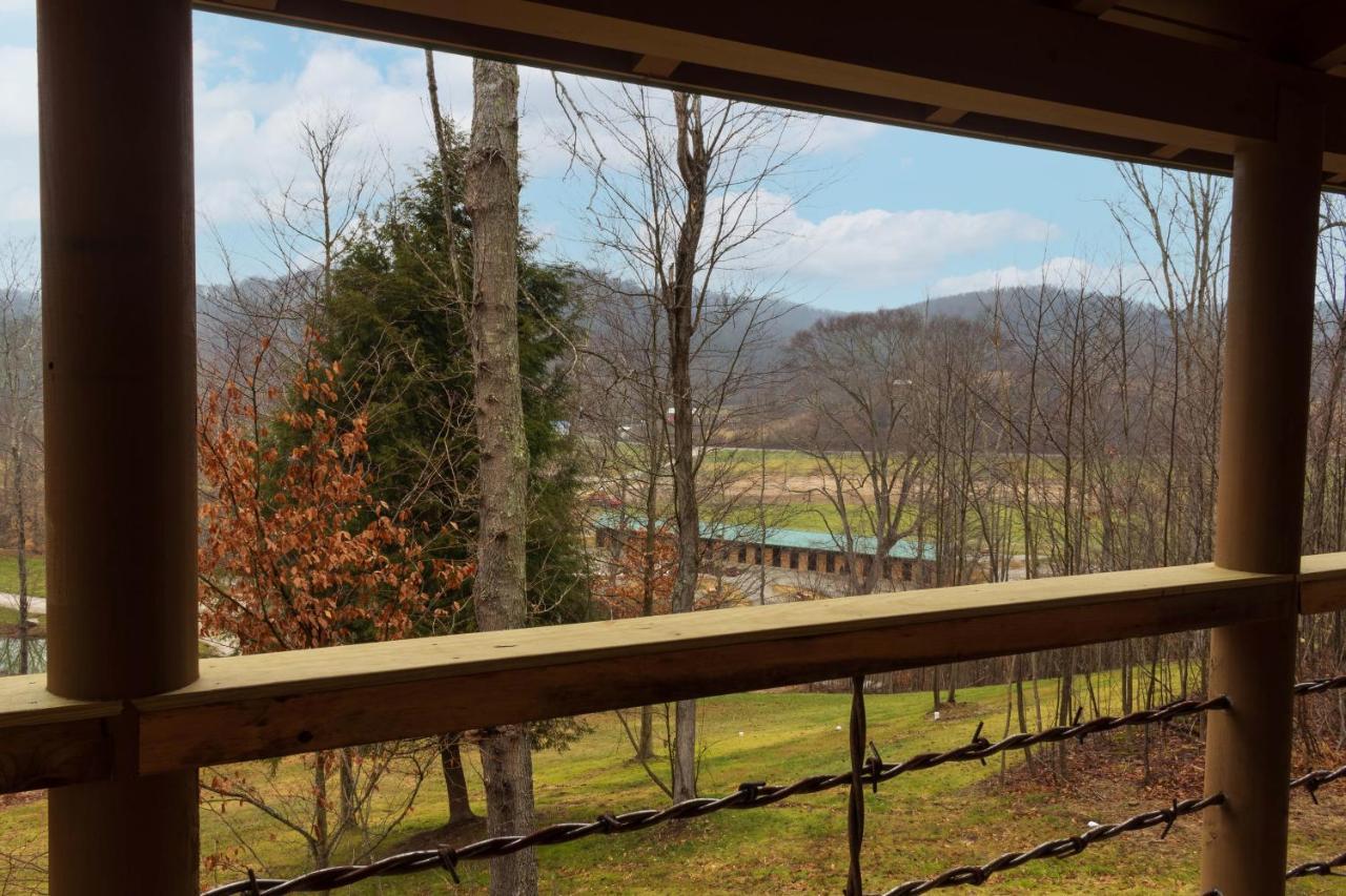 Pine Creek Cabins & Camping Resort South Bloomingville ภายนอก รูปภาพ